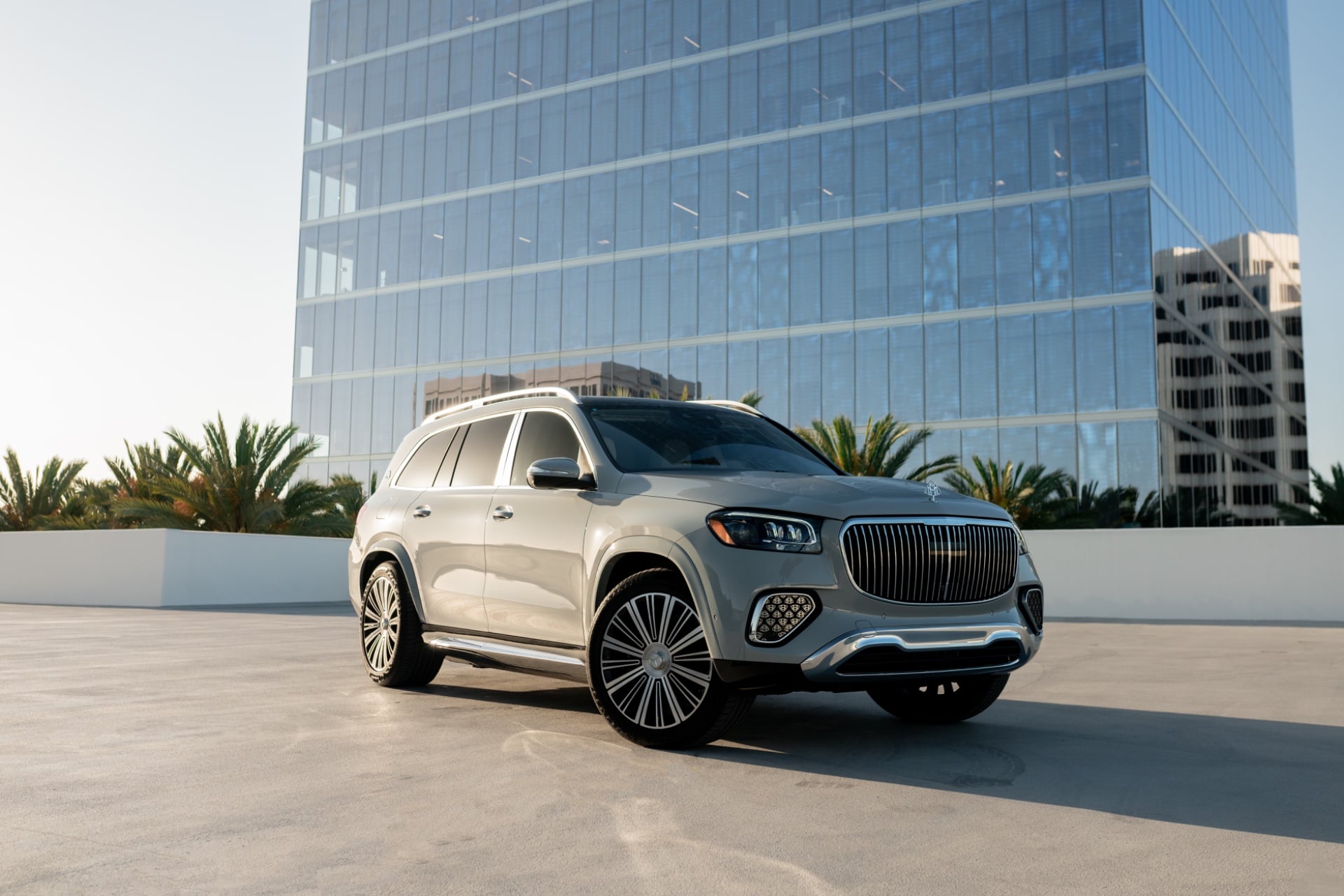 Mercedes-Maybach GLS 600 luxury SUV — the ultimate holiday chauffeur in Los Angeles
